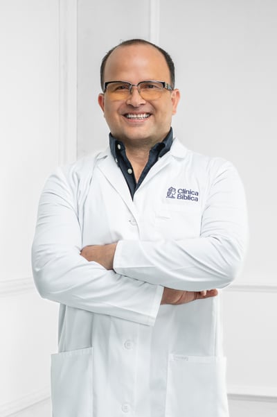 John Dumett Ruíz