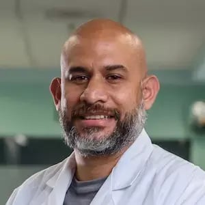 Fotografía del Dr. Esteban Zavaleta