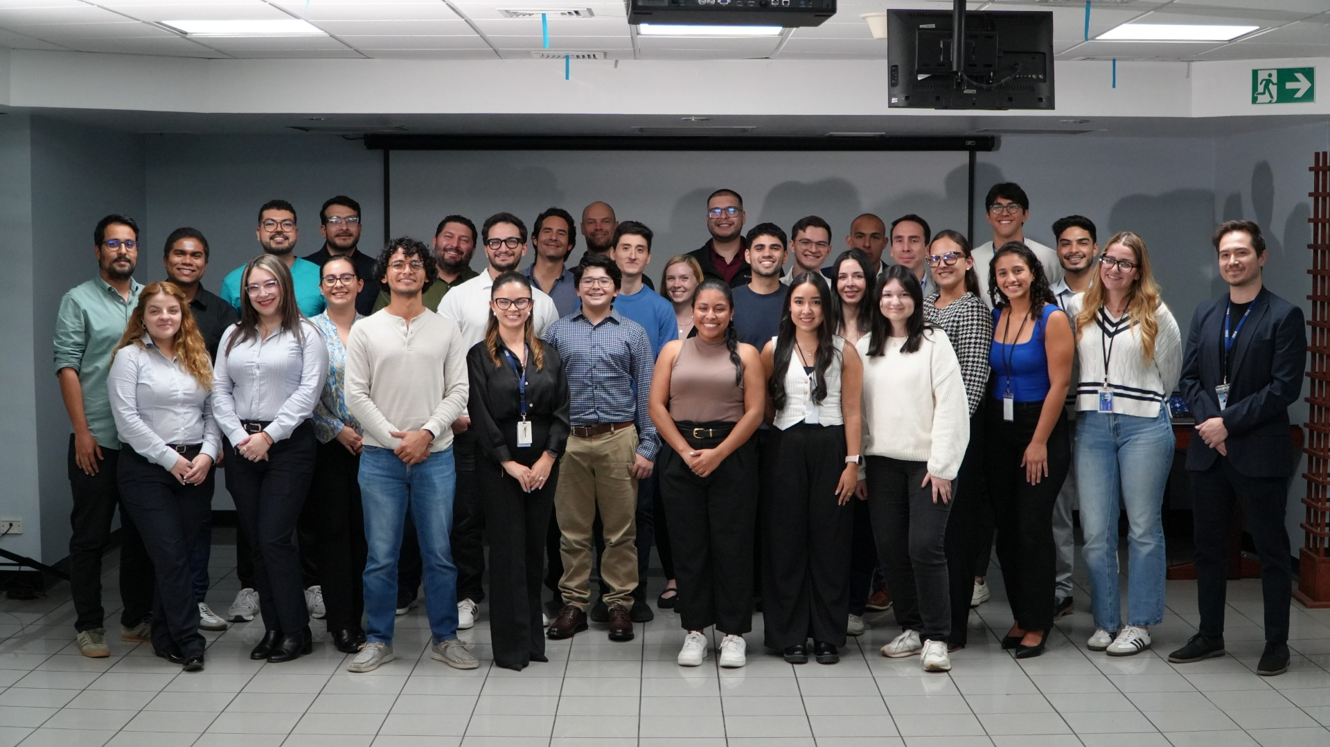 Centro de Innovación LSCFI inaugura ciclo de sesiones de trabajo