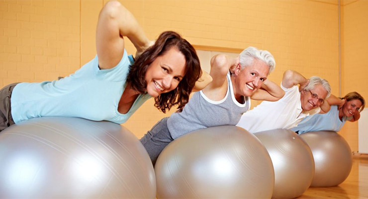 Beneficios de la movilidad en adultos mayores