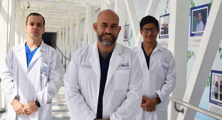 Regentes farmacéuticos del Hospital Clínica Bíblica presentaron importante trabajo ante la Sociedad Americana de Farmacéuticos