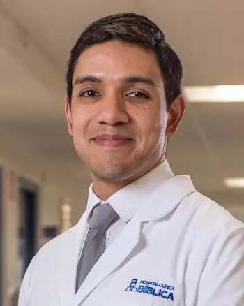 Dr. Allan David Mora Cascante - Especialista en Ortopedia y Traumatología - Hospital Clínica Bíblica