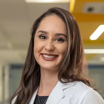 Dra. Karol Alfaro Cordero - Especialista en Dermatología - Hospital Clínica Bíblica