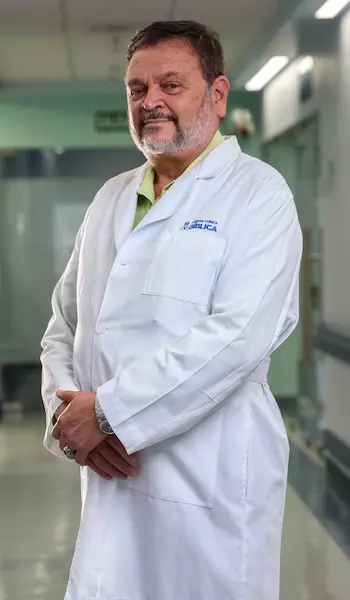 Dr. Roberto Blandón Díaz - Especialista en Ortopedia y Traumatología - Hospital Clínica Bíblica
