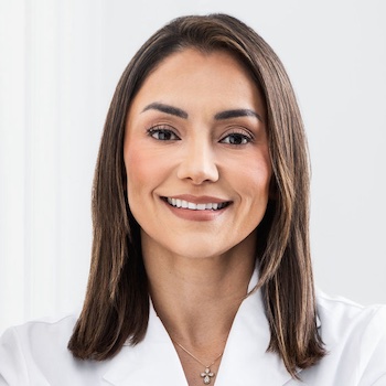 Dra. Angie Díaz Muñoz - Especialista en Otorrinolaringología - Hospital Clínica Bíblica