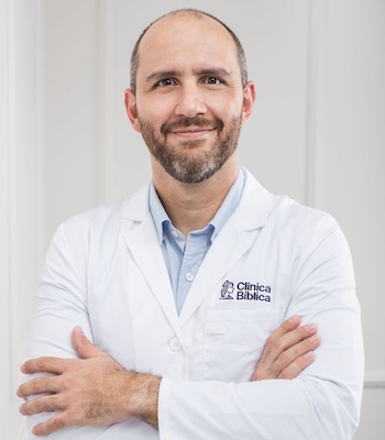 Dr. Alejandro Castro Morales - Especialista en Otorrinolaringologia - Hospital Clínica Bíblica