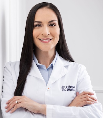 Dra. Alejandra Quirós Delgado - Especialista en Medicina Física y Rehabilitación - Hospital Clínica Bíblica