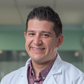 Dr. Alexander Álvarez González - Especialidad en Ginecología y Obstetricia - Hospital Clínica Bíblica