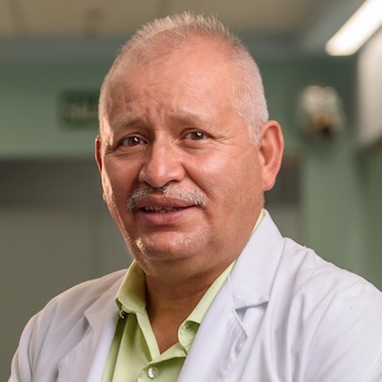Dr. Alexander Parajeles Vindas - Especialista en Neurología - Hospital Clínica Bíblica