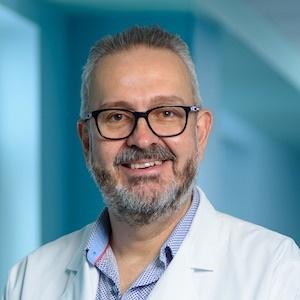 Dr. Alexander Valverde Retana