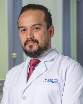 Dr. Allan Robles Calderón - Especialista en Medicina Interna - Hospital Clínica Bíblica