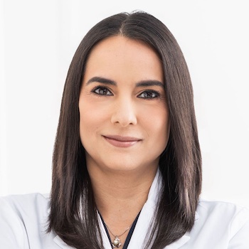 Dra. Ana María Muñoz Barrionuevo - Especialista en Oftalmología - Hospital Clínica Bíblica