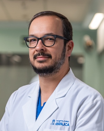 Dr. Carlos Campos Goussen - Especialista en Gastroenterología - Hospital Clínica Bíblica