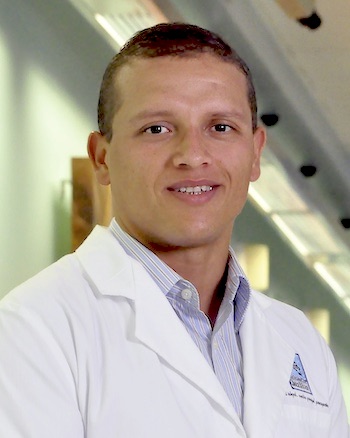 Dr. Carlos Quesada Aguilar - Especialista en Medicina Interna - Hospital Clínica Bíblica