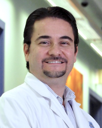 Dr. Carlos Solís Rodríguez - Especialista en Medicina Interna - Hospital Clínica Bíblica