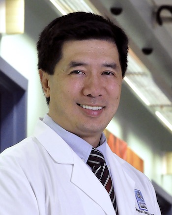 Dr. Carlos Wu Chin - Especialista en Medicina Crítica y Terapia Intensiva - Hospital Clínica Bíblica