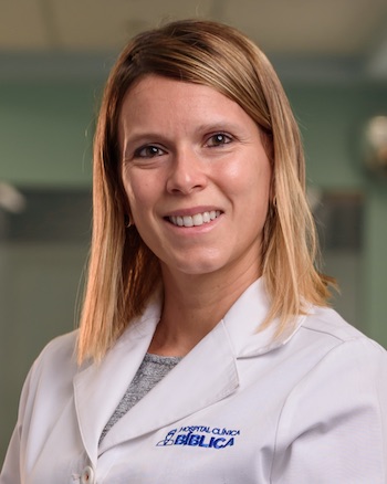 Dra. Claudia Cordero López, Especialista en Oftalmología - Hospital Clínica Bíblica