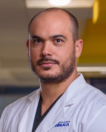 Dr. Daniel Rodríguez Leal - Especialista Cirugía Oral y Maxilofacial  - Hospital Clínica Bíblica