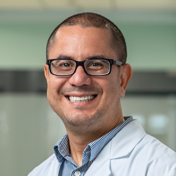 Dr. Emmanuel González Solano - Especialista en patología - Hospital Clínica Bíblica