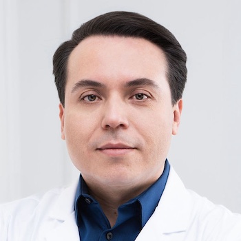 Dr. Fabián Carballo Madrigal - Especialista en Neurocirugía - Hospital Clínica Bíblica
