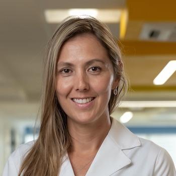 Dra. María Felicia Montero Arias - Especialista en Medicina Interna - Hospital Clínica Bíblica