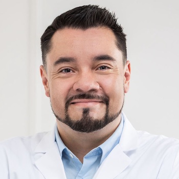 Dr. Fernando Ramón Burgos Cháidez - Especialista en Ortopedia y Traumatología - Hospital Clínica Bíblica