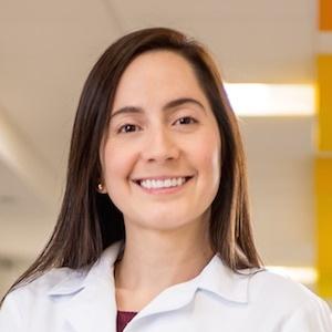 Dra. Irene Valerio Alfaro - Especialidad en Odontología - Hospital Clínica Bíblica