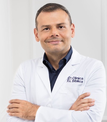 Dr. Juan Carlos Gómez Quesada - Especialista en Ortopedia y Traumatología - Hospital Clínica Bíblica