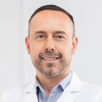 Dr. Juan Diego Díaz Salas - Especialista en Ortopedia y Traumatología - Hospital Clínica Bíblica