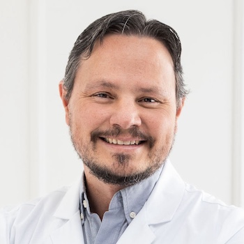 Dr. Juan Diego López Vega - Especialista en Ortopedia y Traumatología - Hospital Clínica Bíblica