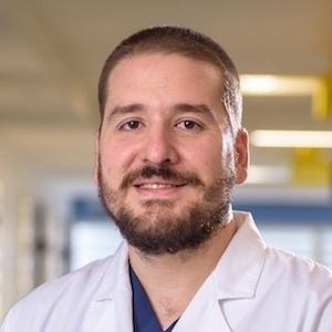 Dr. Juan Luis Castro Segura - Especialidad en Ortopedia y Traumatología - Hospital Clínica Bíblica