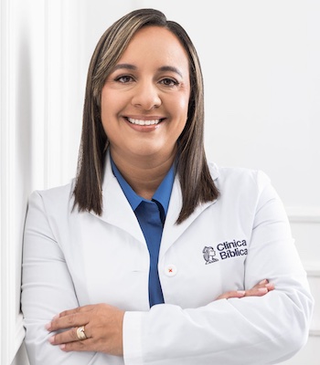 Dra. Karla Arias Marrocchi - Especialista en Ginecología y Obstetricia - Hospital Clínica Bíblica