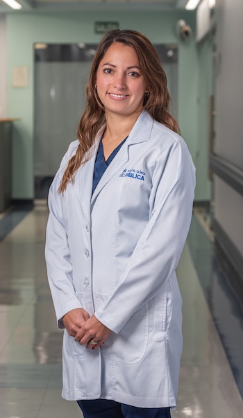 Dra. Karla Gutiérrez González - Especialista en Microbiología - Hospital Clínica Bíblica