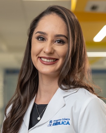 Dra. Karol Alfaro Cordero - Especialista en Dermatología - Hospital Clínica Bíblica