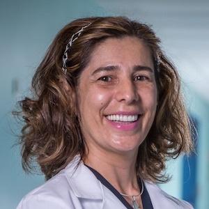 Dra. Luz Dary Ramírez N. - Especialidad en Urgencias Médicas y Quirúrgicas - Hospital Clínica Bíblica
