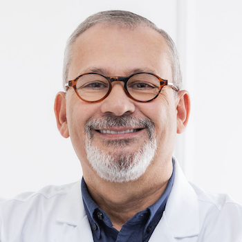 Dr. Marco Caro Cassali - Especialista en Pediatría - Hospital Clínica Bíblica