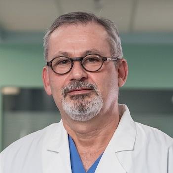 Dr. Marco Caro Cassali - Especialidad en Neonatología - Hospital Clínica Bíblica
