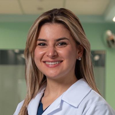 Dra. María Fernanda Murillo Castro - Especialidad en Farmacia - Hospital Clínica Bíblica