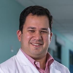 Dr. Mario González Salas