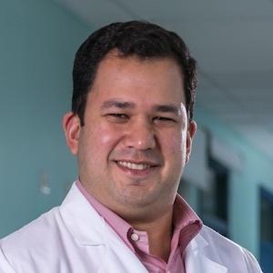 Dr. Mario González Salas - Especialista en Urología - Hospital Clínica Bíblica