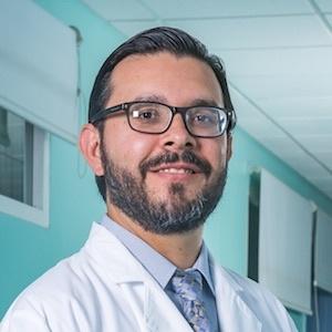 Dr. Nelson Aguilar Aguilar - Especialidad en Dermatología - Hospital Clínica Bíblica