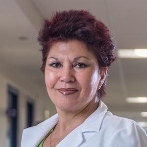 Dra. Nora Padrón R. - Especialidad en Urgencias Médicas y Quirúrgicas - Hospital Clínica Bíblica