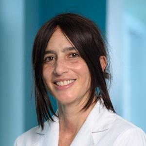 Dra. Olga Páez Mena - Especialista en Medicina Interna - Hospital Clínica Bíblica
