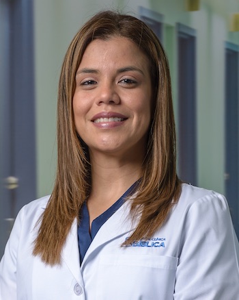 Licda. Paula Mora Vargas, Especialista en Terapia Física - Hospital Clínica Bíblica
