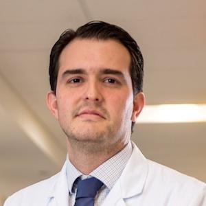Dr. Rafael Zamora López - Especialidad en Ortopedia y Traumatología - Hospital Clínica Bíblica