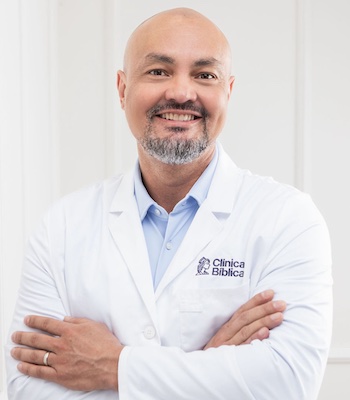 Dr. Raúl Mora Rojas - Especialista en Ortopedia y Traumatología - Hospital Clínica Bíblica