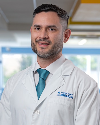 Dr. Roberto Cruz Sibaja - Especialista en Gastroenterología - Hospital Clínica Bíblica