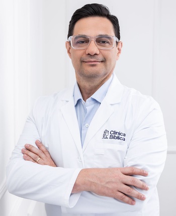 Dr. Roger Vargas González - Especialista en Medicina Física y Rehabilitación - Hospital Clínica Bíblica