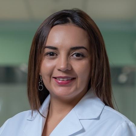 Dra. Triana Carvajal Rojas - Especialista en Urología - Hospital Clínica Bíblica