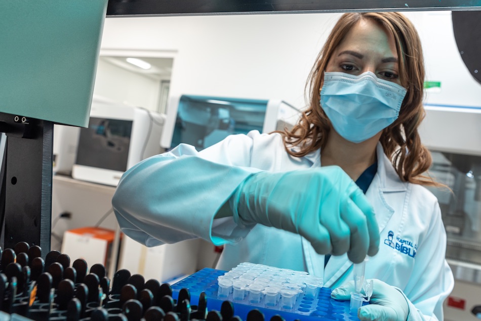 Laboratorio Clínico de Hospital Clínica Bíblica ofrece última tecnología en pruebas de alergias